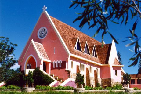 Nhà thờ Domaine de Marie Đà Lạt giáo xứ Mai Anh giờ lễ và địa điểm