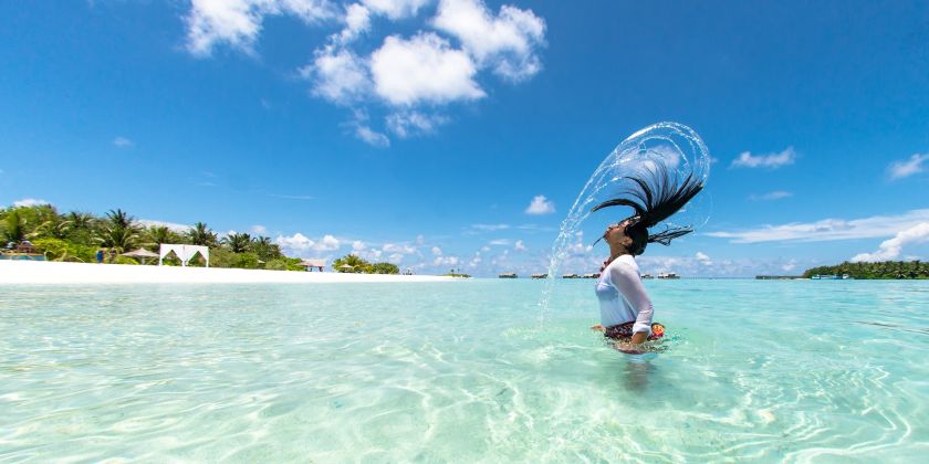 beach-blue-clouds-1430673